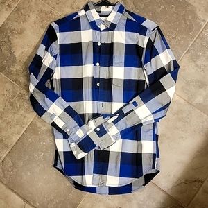 American Eagle long sleeve button up